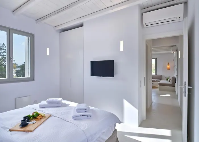 Perivoli Luxury Homes, Paros Dhragoulas